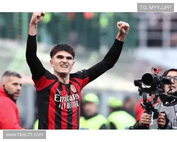 AC米兰高位压迫反噬,防线频频被打穿,防守稳定性面临考验 AC米兰高位压迫反噬,防线频频被打穿,防守稳定性面临考验