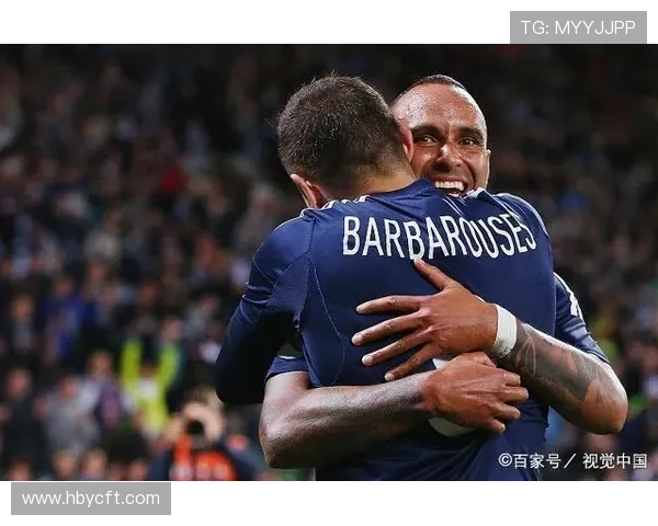 卡马文加与马库斯·略伦特：多位置属性带来的战术价值与角色差异